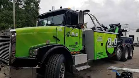 Commercial Tow Truck Near Me Apollo Beach FL